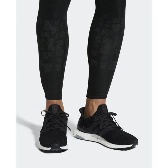 Sepatu Lari Adidas Ultra Boost 4.0 Black BB6166-6.5 Sepatu Lari Adidas Ultra Boost 4.0 Black BB6166-6.5