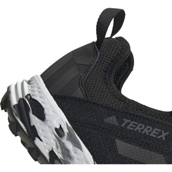 Sepatu Lari Adidas Terrex Speed LD Trail Core Black Non Dyed Carbon BD7723-7 Sepatu Lari Adidas Terrex Speed LD Trail Core Black Non Dyed Carbon BD7723-7