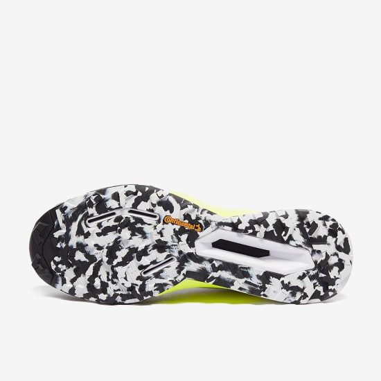Sepatu Lari Adidas Terrex Agravic Ultra Ftwr White Grey Two Core Black FY7629 Sepatu Lari Adidas Terrex Agravic Ultra Ftwr White Grey Two Core Black FY7629