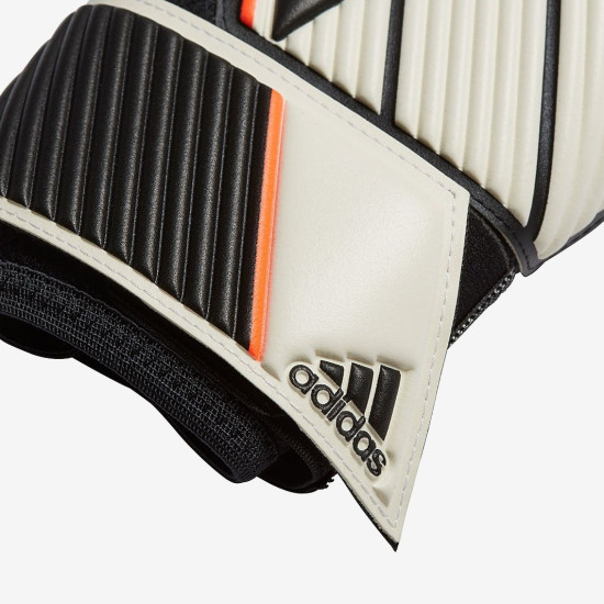 Sarung Tangan Kiper Adidas Tiro Pro White Black GI6380 Sarung Tangan Kiper Adidas Tiro Pro White Black GI6380