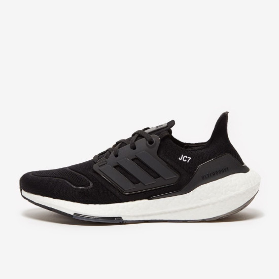 Sepatu Lari Adidas Ultraboost 22 Core Black Core Black Ftwr White GX3062