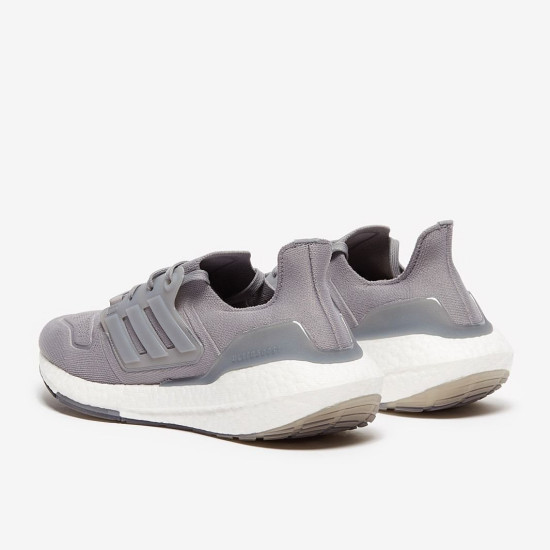 Sepatu Lari Adidas Ultraboost 22 Grey Three Grey Three Core Black GX5460