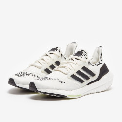 Sepatu Lari Adidas Ultraboost 22 Non Dyed Core Black Almost Lime GX5573