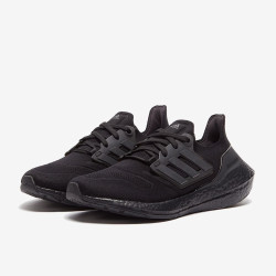 Sepatu Lari Womens Adidas Ultraboost 22 Core Black Core Black Core Black GX5587