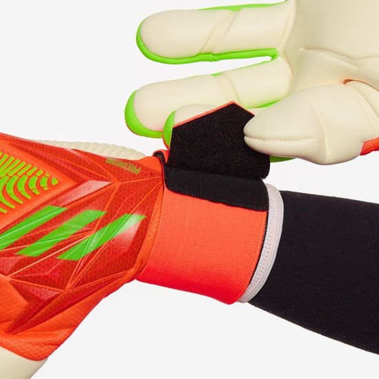 Sarung Tangan Kiper Adidas Predator GL Competition Solar Red Team Solar Green Team Solar Green HC0619