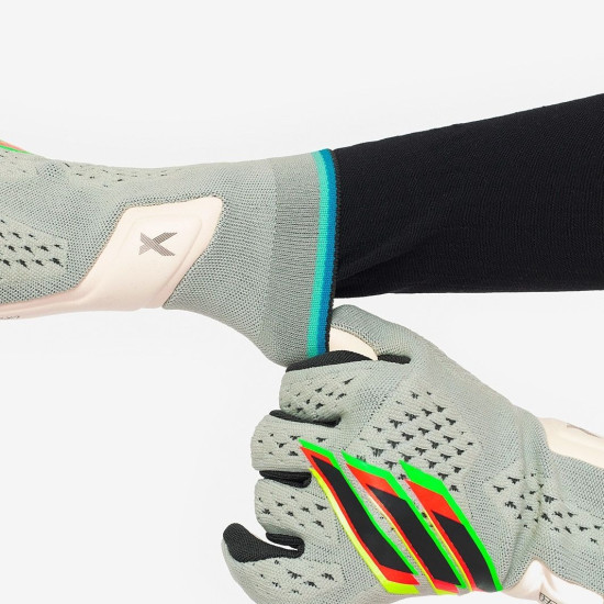 Sarung Tangan Kiper Adidas X GL Pro Silver Metallic Carbon Carbon HP1818 Sarung Tangan Kiper Adidas X GL Pro Silver Metallic Carbon Carbon HP1818