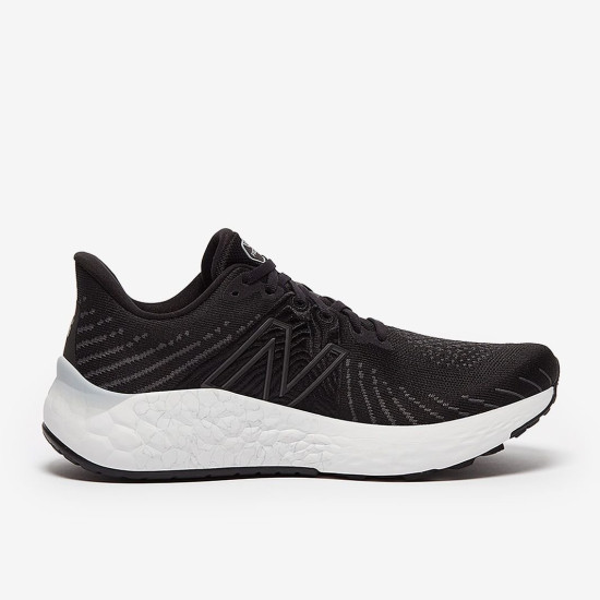 Sepatu Lari New Balance Fresh Foam Vongo V5 Black MVNGOBS5