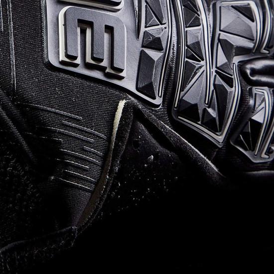Sarung Tangan Kiper One Apex Colossus Black GLV-APEX-COL Sarung Tangan Kiper One Apex Colossus Black GLV-APEX-COL