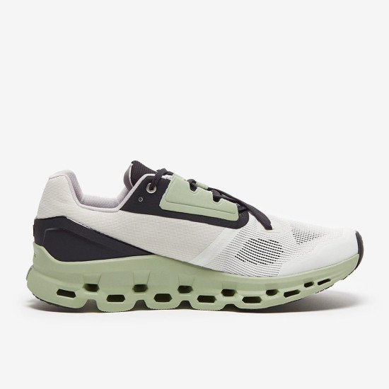 Sepatu Lari On Cloudstratus White Black M39.99212 Sepatu Lari On Cloudstratus White Black M39.99212