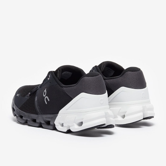 Sepatu Lari On Cloudflyer 4 Black White M71.98677 Sepatu Lari On Cloudflyer 4 Black White M71.98677