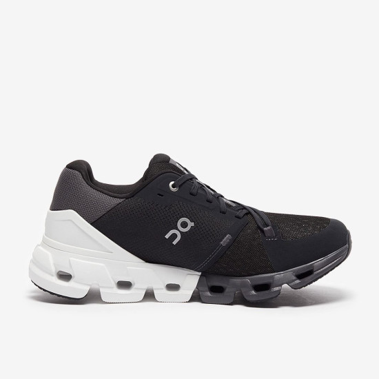 Sepatu Lari On Cloudflyer 4 Wide Black White M81.98664 Sepatu Lari On Cloudflyer 4 Wide Black White M81.98664