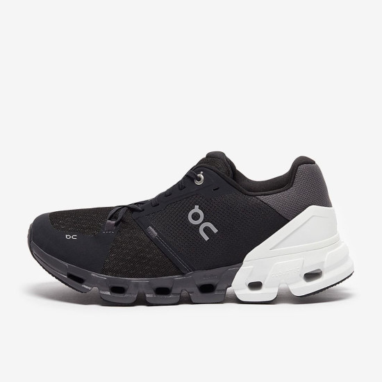Sepatu Lari On Cloudflyer 4 Wide Black White M81.98664 Sepatu Lari On Cloudflyer 4 Wide Black White M81.98664