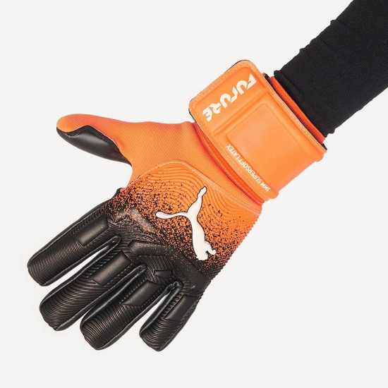 Sarung Tangan Kiper Puma Future Z Grip 3 NC Live Wire Puma Black 04180901 Sarung Tangan Kiper Puma Future Z Grip 3 NC Live Wire Puma Black 04180901