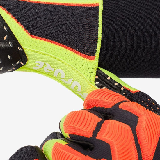 Sarung Tangan Kiper Puma Future Z Grip 1 NC Creativity 04182801 Sarung Tangan Kiper Puma Future Z Grip 1 NC Creativity 04182801