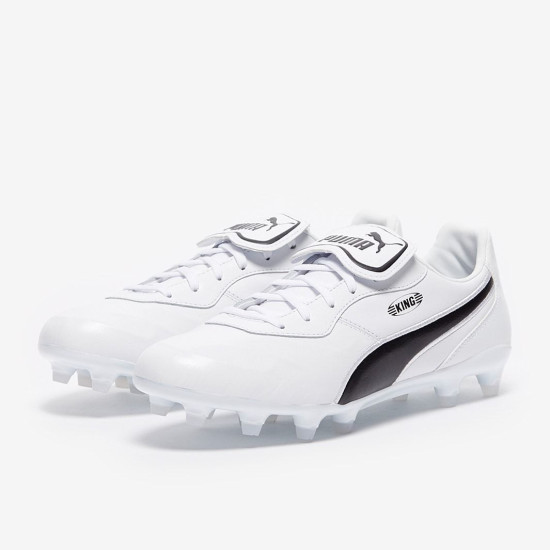 Sepatu Bola Puma King Top FG White Black 10560702 Sepatu Bola Puma King Top FG White Black 10560702