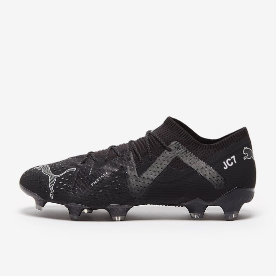 Sepatu Bola Puma Future Ultimate Low FG/AG Puma Black Puma White 10716902