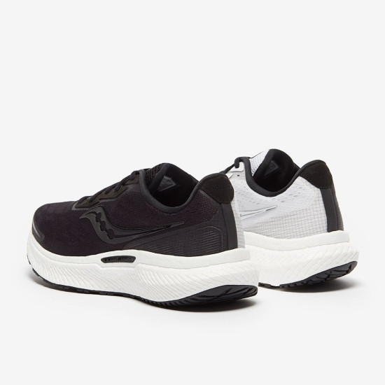 Sepatu Lari Saucony Triumph 19 Black White S20678-60 Sepatu Lari Saucony Triumph 19 Black White S20678-60