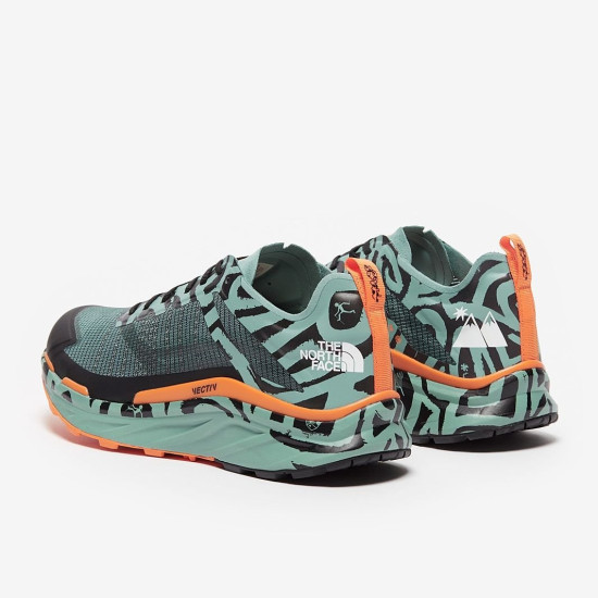 Sepatu Lari The North Face Vectiv Infinite X Elvira Wasabi Fernando Elvira Collab Print Tnf Black NF0A7W5E9ZM