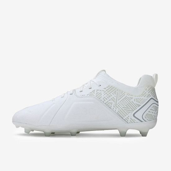 Sepatu Bola Umbro Tocco II Pro FG White Metallic Chrome 81734U-KZ7